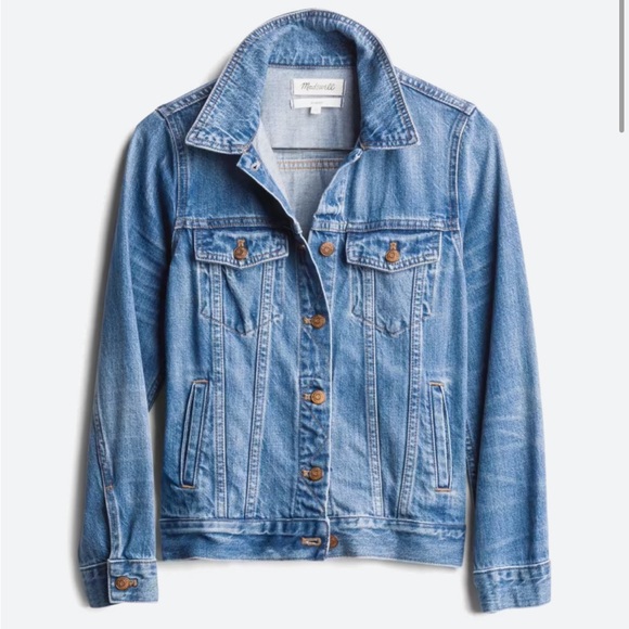 Madewell Classic Jean Jacket - Picture 2 of 6